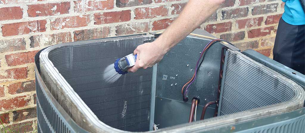 preventing-ac-short-cycling - cleaning dirty condencer coils