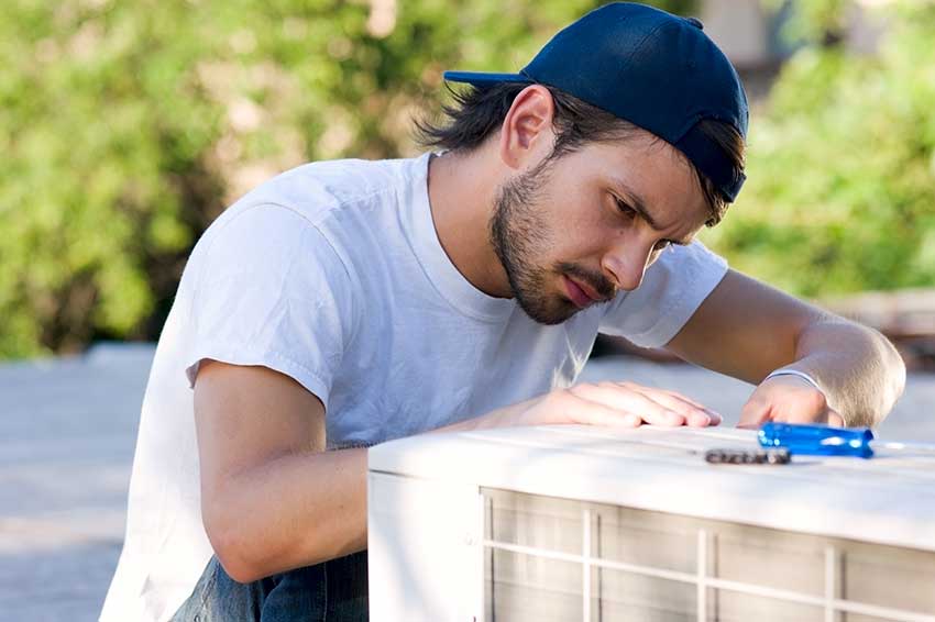 risks-of-DIY-AC-Repair